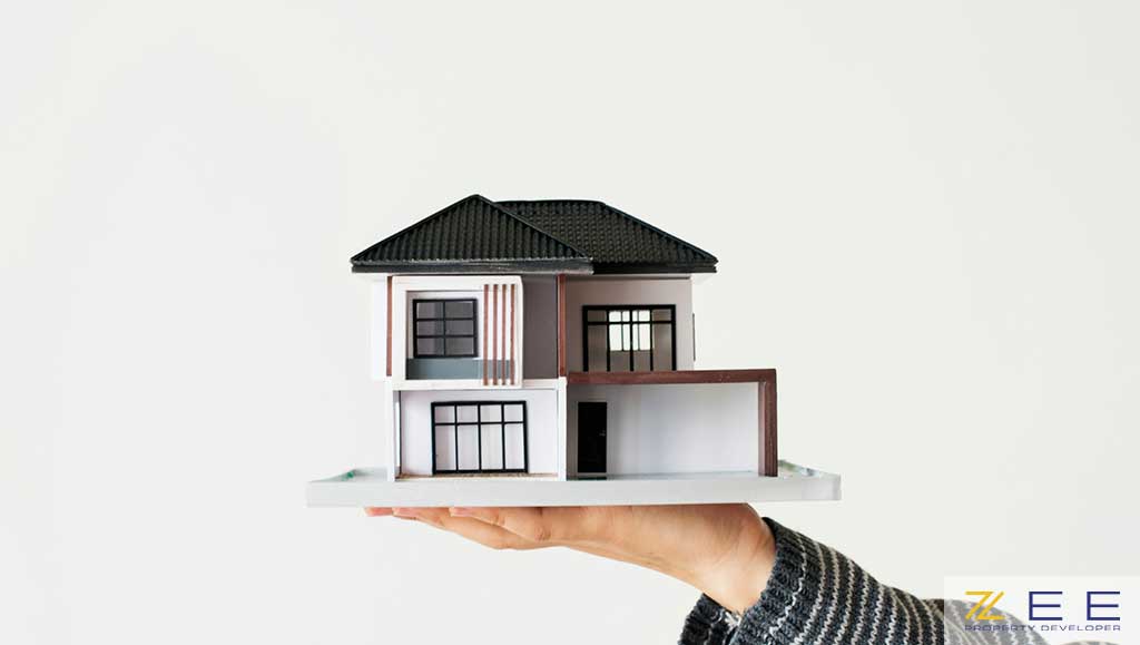 املاک و مستغلات چیست