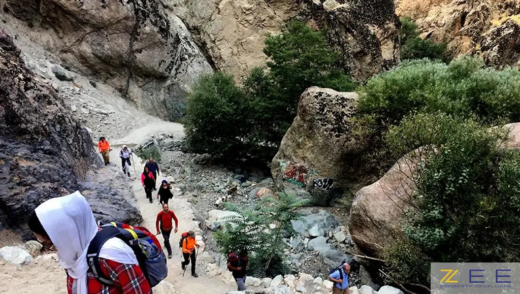 مسیر کوهپیمایی در درکه